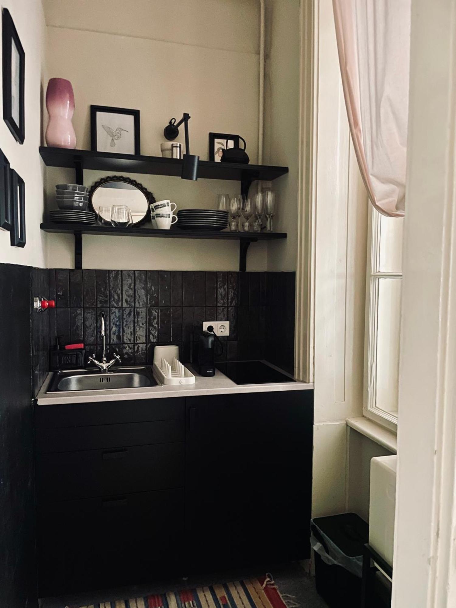 Frankie'S Home — Photos 2